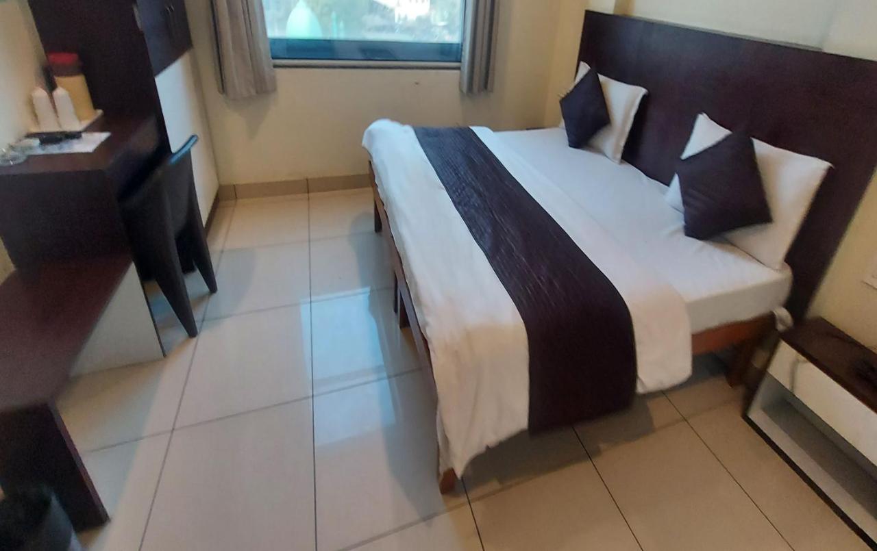 Hotel Rashika Palace 斋浦尔 外观 照片