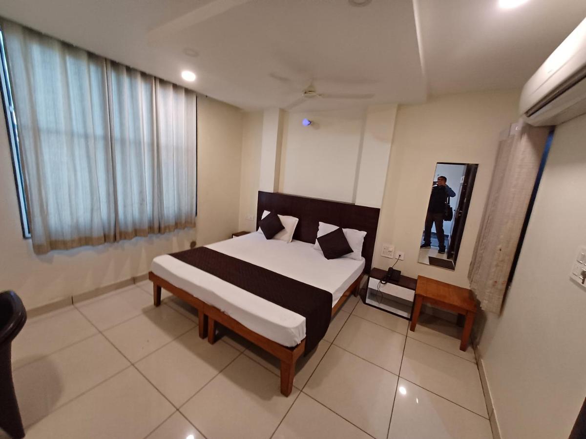 Hotel Rashika Palace 斋浦尔 外观 照片