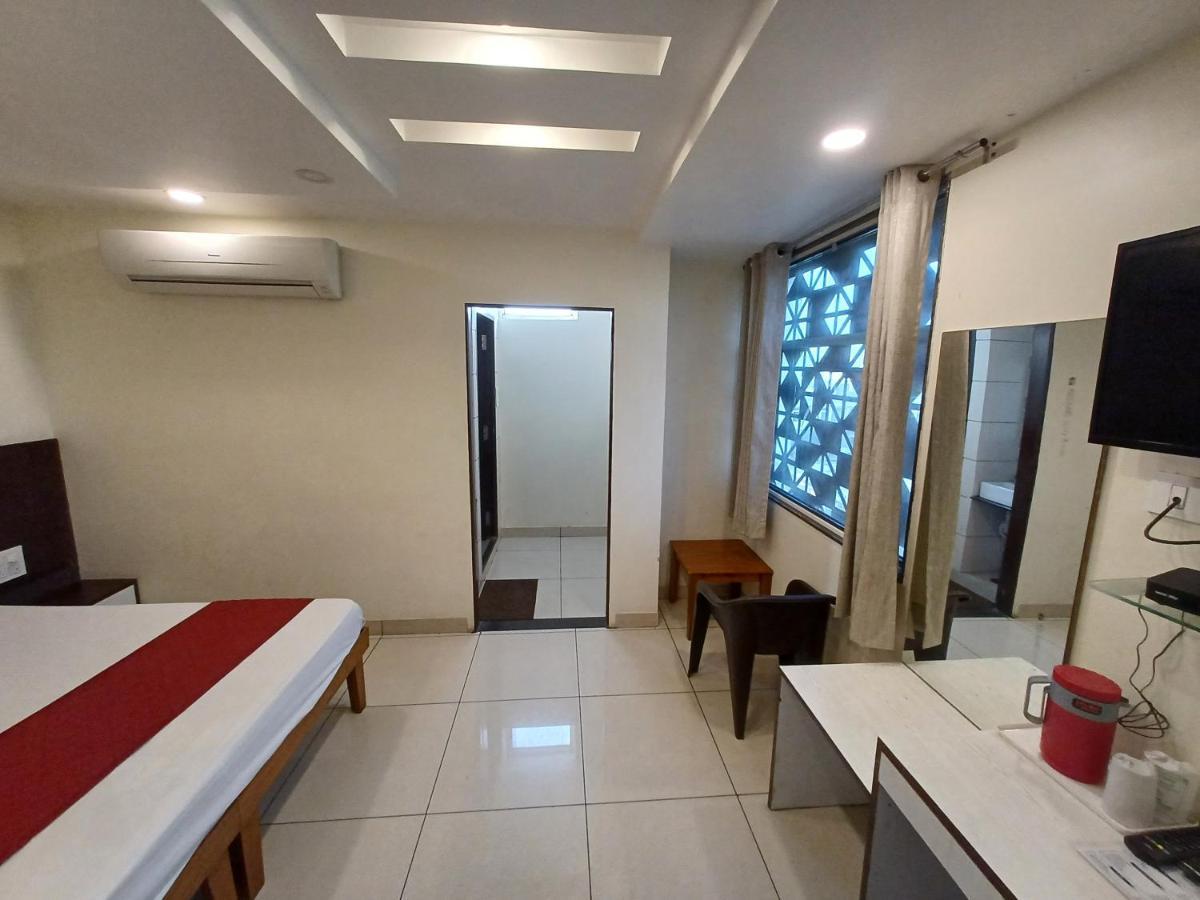 Hotel Rashika Palace 斋浦尔 外观 照片