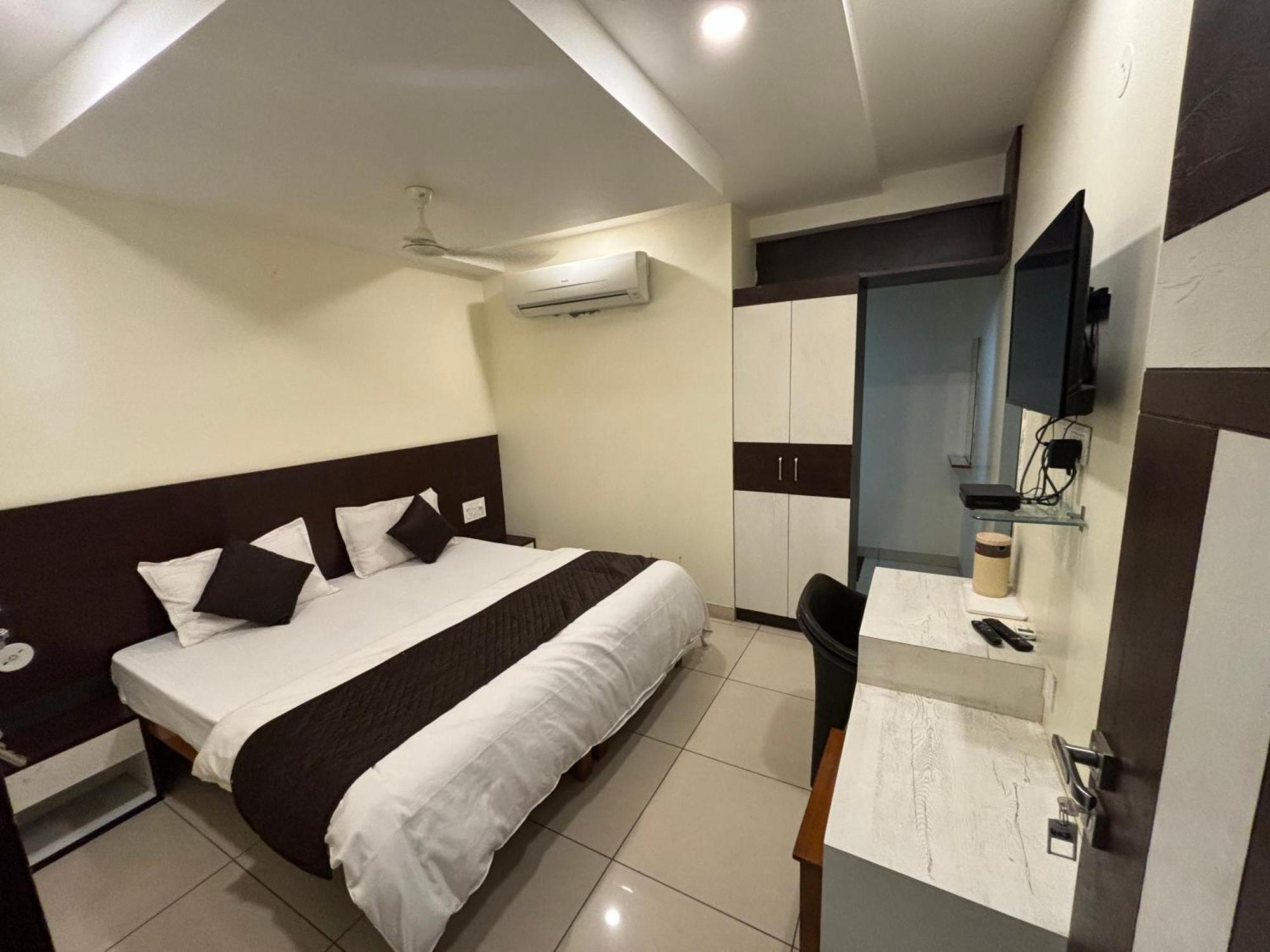 Hotel Rashika Palace 斋浦尔 外观 照片