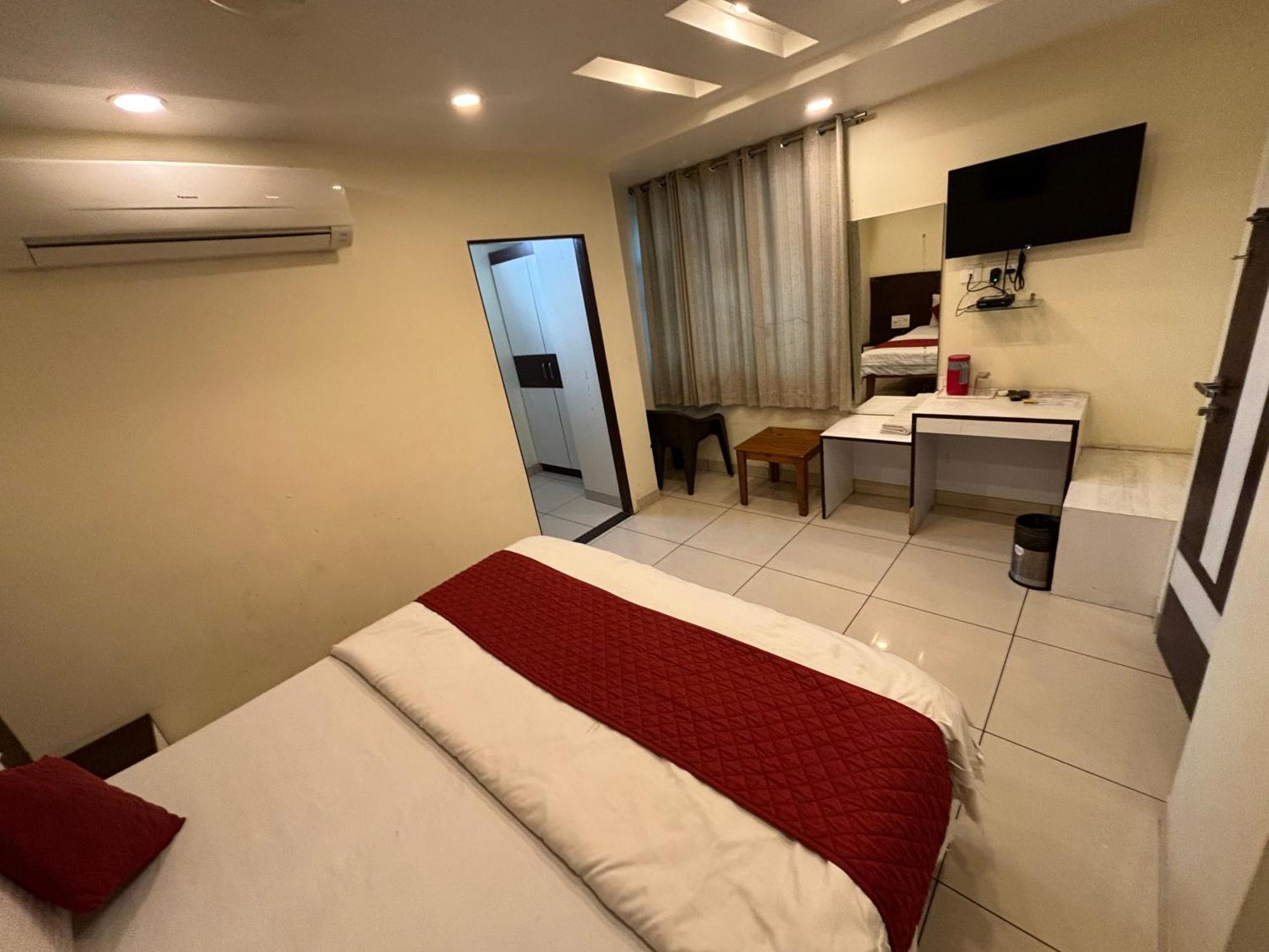 Hotel Rashika Palace 斋浦尔 外观 照片