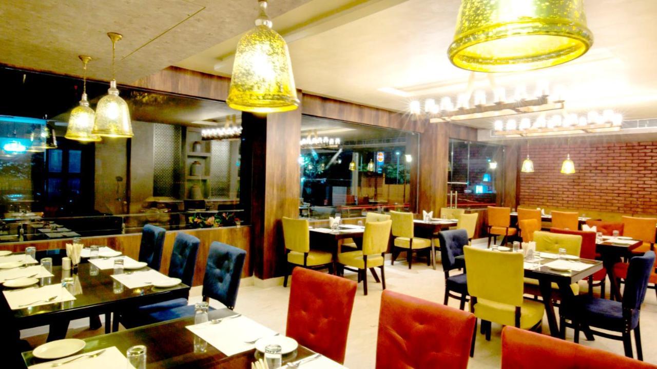 Hotel Rashika Palace 斋浦尔 外观 照片